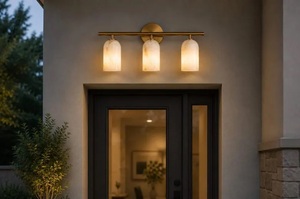 Aplique de pared contemporáneo con pantallas de mármol, acabado dorado, tres luces, para baño y decoración del hogar. - Product Image 4