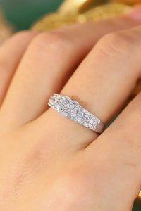 แหวนเพชรทรงดอกไม้แบบ Eternity Band สำหรับผู้หญิง ชุบโรเดียม เงินแท้ 925 เครื่องประดับแต่งงาน/หมั้นแบบคลาสสิก - Product Image 3