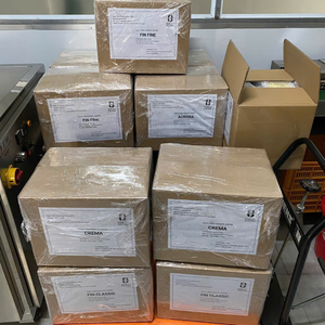 90% Robusta 10% Arabica Grains de café torréfiés Torréfaction Moyenne Foncée Forte Saveur Aromatique OEM ODM Vente en Gros B2B Sac de 1Kg Usine Vietnam Qualité Supérieure - Product Image 3