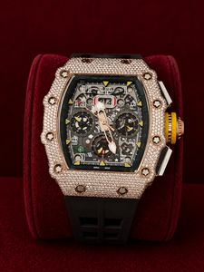 Reloj Cronógrafo de Lujo con Diamantes Moissanite para Hombre, Totalmente Cubierto de Diamantes, Oro Rosa, Forma Tonneau, Automático, Correa de Caucho Negra - Product Image 1