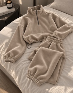 Ensemble de survêtement en polaire de couleur unie pour femme, pull à capuche à demi-zip et pantalon de jogging à taille élastique, ensemble confortable d'hiver en deux pièces - Product Image 6