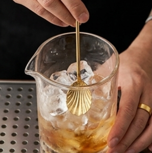 Cuillère à cocktail élégante en acier inoxydable poli or, accessoires de bar de luxe pour mélanger les cocktails - Product Image 6