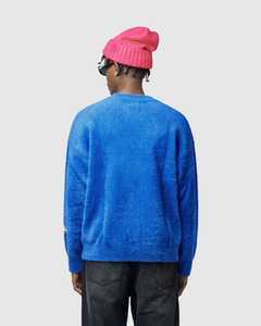 Pull en maille moelleuse à col montant pour l'hiver, vente en gros |   Pull en mohair brossé pour homme |   Tricots vintage personnalisés OEM/ODM - Product Image 2