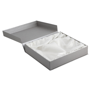 Boîte à bijoux rigide portable personnalisée en kraft avec fermeture magnétique |   Emballage laminé avec revêtement UV, doublure en mousse et gaufrage - Product Image 4