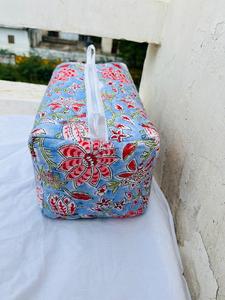 Quilted Cotton Yellow Floral Vintage Durable Smooth Zipper Women's <b>Makeup</b> Bag Carrying Pouch Travelling Cosmetics <b>Cases</b> - Product Image 3