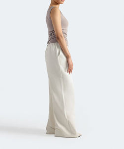 Débardeur femme mauve sans manches à col bateau, style minimaliste chic et élégant, tenue décontractée, vente en gros - Product Image 4