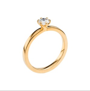 Bague de fiançailles de luxe pour femme en argent sterling avec moissanite taille brillant, sertie griffe, plaqué or jaune et finition rhodiée - Product Image 2