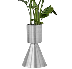 Maceta Decorativa Clásica Hecha a Mano con Acabado Clásico, Maceta de Metal para Flores, Macetas Decorativas para Balcón y Jardín - Product Image 4