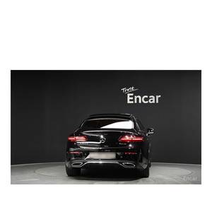 Mercedes-Benz Classe E E300d 4MATIC Coupé Modèle décembre 2023 16 224 km Diesel Boîte automatique Sièges en cuir Volant à gauche - Product Image 4