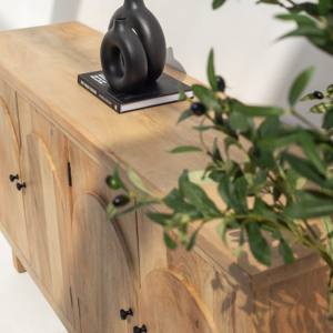 Buffet en bois radiant Vandana Pebble pour des intérieurs modernes élégants, adaptés à l'intérieur et à l'extérieur - Product Image 3