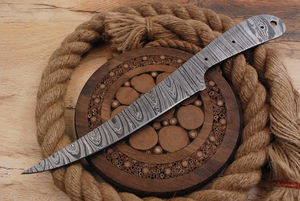 Cuchillo de Chef de Acero de Damasco Hecho a Mano Personalizado, Borde Dentado, Listo para Acampar, Compatible con OEM, Forjado a Mano, Cuchillo en Bruto, 3 Años de Garantía - Product Image 6