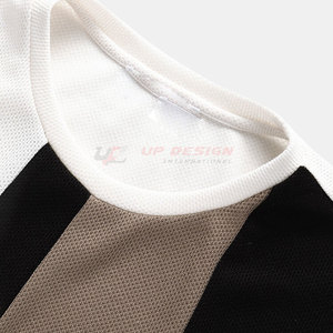 Camiseta Extra Grande para Hombre, Estilo 2026, con Logotipo Personalizado, 100% Algodón, Ligera, Transpirable, Tejido Suave, Hecha en Pakistán - Product Image 3