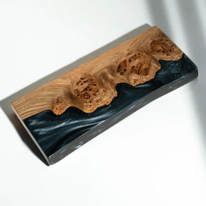 Diseño de estantería y expositor de pared moderno y contemporáneo de epoxi y resina por RR Enterprises - Product Image 5