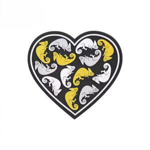 Parche de PVC 3D Premium |   Logotipo de Marca en Goma con Color Pantone para Conjuntos Deportivos |   Fábrica Mayorista de Alta Gama - Product Image 1