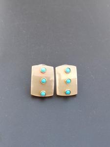 Pendientes Ecológicos Hechos a Mano con Forma Natural de Cuerno de Búfalo con Diseño Moderno para Bodas - Product Image 6