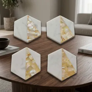 Ensemble de sous-verres hexagonaux en marbre blanc de qualité supérieure, design en carreaux de pierre naturelle, décoration élégante pour la maison, protection pour table basse et repas - Product Image 1