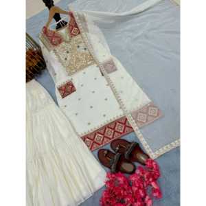 Vestidos de noche de diseñador Ropa de fiesta elegante Sarara Plazzo Top con Dupatta Aspecto de fiesta exquisito - Product Image 2