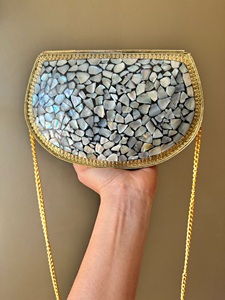 Pochette en métal motif nacre pour filles, mosaïque argentée, pochette mosaïque en métal faite à la main - Product Image 2