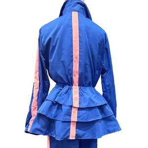 Ensemble de survêtement décontracté deux pièces pour femme avec veste à volants, manches longues et fermeture éclair sur le devant, vêtements de sport, logo personnalisé, vente en gros - Product Image 6
