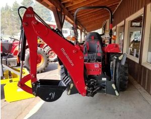 Bétonnière Mahindra 1626B avec godet standard à vendre - Product Image 5