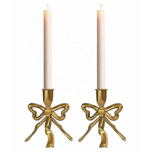 Juego de 2 Portavelas Decorativos de Hierro con Lazo Dorado, para Mesa de Comedor, Bodas y Fiestas - Product Image 2