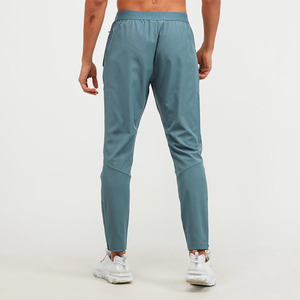 Survêtement coupe-vent pour homme OEM/ODM, 100 % polyester, léger, respirant, impression de logo personnalisée, vêtements de sport - Product Image 6