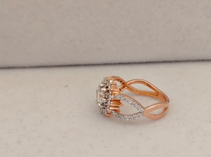 Anillo de Compromiso de Oro Rosa con Diamantes para Mujer, Clásico con Engaste Pavé, Banda de Oro de 10K, Piedra Redonda, Joyería de Moda - Product Image 4