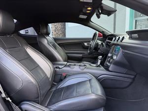 Auto de Lujo Usado 2021 GT V8 con Acabado Premium - Product Image 6