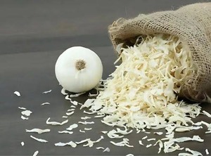 Hojuelas de cebolla deshidratada blanca a granel |   Cebolla Seca Premium para Procesamiento de Alimentos, Condimento, Uso Culinario, Venta al por Mayor y Exportación - Product Image 2