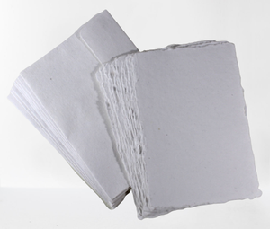 Hot Sale School Kids Drawing Cotton Premium Papers' 10 A6 Letter Heads + 5 Envelopes Packed As A Set In A Folder - Product Image 1