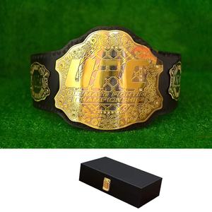 เข็มขัดแชมป์โลกเฮฟวี่เวท UFC รุ่นลิมิเต็ดอิดิชั่น คลาสสิค ทอยเล็ตเบลท์ UFC ULTIMATE FIGHTING CHAMPIONSHIP ทำจากทองเหลืองหนา 2 มม. - Product Image 2