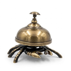 Campana de escritorio antigua de latón con forma de cangrejo, estilo náutico vintage, para recepción de hotel, restaurante, oficina y zonas costeras - Product Image 1