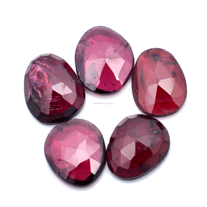 พลอยโกเมนสีแดงธรรมชาติดีมากๆแบบเรียบด้านหลังทรงตัดเป็นรูปดอกกุหลาบอัญมณีทรงหลวมสำหรับทำเครื่องประดับ - Product Image 2