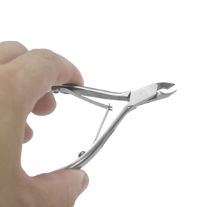 Nouvelles pinces à cuticules Nghia D07 à ouverture large incurvée, extra-affûtées, coupe-ongles professionnels en acier inoxydable de haute qualité - Product Image 5