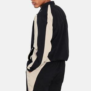 Conjunto Deportivo Cómodo con Chaqueta y Pantalones Estampados con Patrón Sólido - Product Image 3