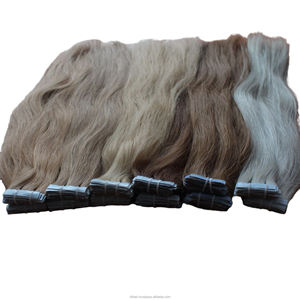 Cinta adhesiva invisible natural para extensiones de cabello - ligera, discreta y perfecta para añadir longitud y volumen. - Product Image 4