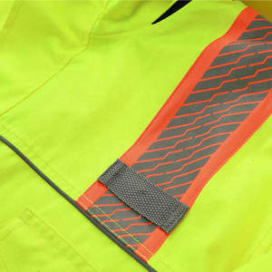 Vestes de sécurité routière réfléchissantes d'hiver à capuche fabriquées en usine, avec bande réfléchissante - Product Image 5