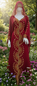 ชุดเดรสยาวแบบโมร็อกโกสุดหรูหรา สีแดงเข้ม ปักลายดอกไม้สีทองด้วยมือ ผ้ากำมะหยี่ผสมชีฟอง ยาวกรอมพื้น - Product Image 3