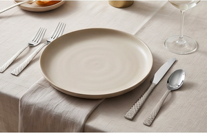 Ensemble de couverts modernes jetables en acier inoxydable, finition argentée, avec manche martelé, élégant, pour la maison, la cuisine, les fêtes et la table à manger - Product Image 5