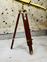 Télescope en laiton avec trépied en bois fait main, motif ange croix, décoration de bureau nautique vintage, idéal pour anniversaire, Fête nationale, et événements spéciaux