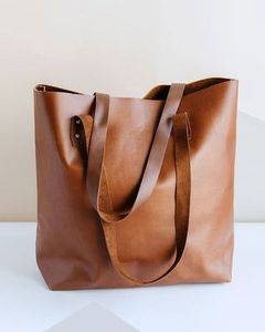 European Style <b>Leather</b> Handbags Wholesale Price Premium Quality Women's Bags Customizable Designs Shopping Bag & <b>Purse</b> For Sale - Product Image 2