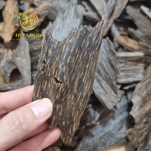 Venta al por mayor de Agarwood (Oud) HUFA OUD HP-EA1 de calidad premium de Vietnam, en forma de cono espiral natural, con fragancias aromáticas únicas para yoga. - Product Image 6
