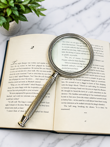Loupe de lecture vintage en métal artisanal avec poignée torsadée, loupe de poche chromée antique, loupe de bureau classique - Product Image 1