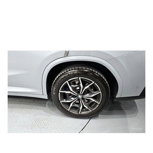 BMW X4 XDrive20i M Sport 2023 con Caja de Cambios Automática, Volante a la Izquierda, Cámara Trasera, 30,052 km - Product Image 5