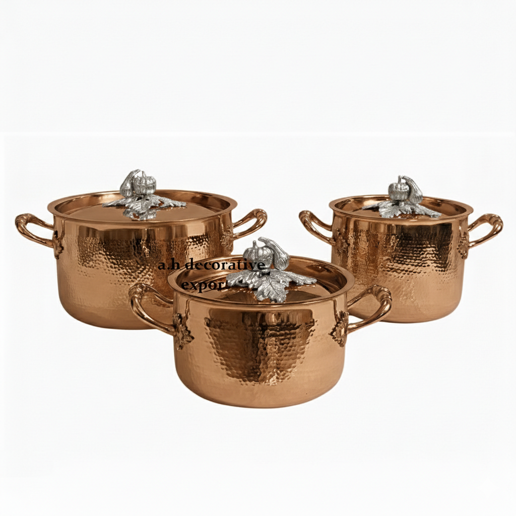 FINITION EN LAITON AVEC DOSSIER ARGENTÉ