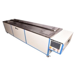 Nueva Máquina Industrial Sumergible Semiautomática de Limpieza Ultrasónica de Varillas 415V 50Hz AC SS304 1500W - Product Image 1