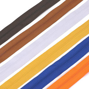 Cremallera de resina de plástico de extremo abierto OEM 2026 personalizada de alta calidad, tamaño y colores múltiples para ropa deportiva y equipaje. - Product Image 5