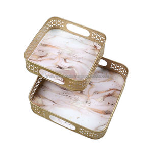 Plateau de service en fer métallique carré de conception chic personnalisé Offre Spéciale idéal pour le thé, le café et les collations dans divers modèles et tailles - Product Image 3