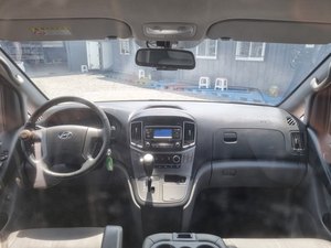Grand <span class=keywords><strong>Starex</strong></span> 2018, furgone diesel a 5 posti con cambio automatico, per trasporto passeggeri - Product Image 6