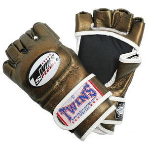Premium Martial Arts Gloves Durable Build Comfortable Fit and Reliable Hand Protection for Regular Training - Product Image 4